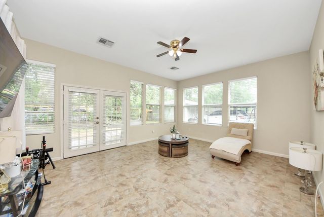 24267 W Oak Drive, Porter, TX 77365