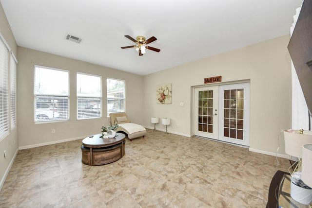 24267 W Oak Drive, Porter, TX 77365