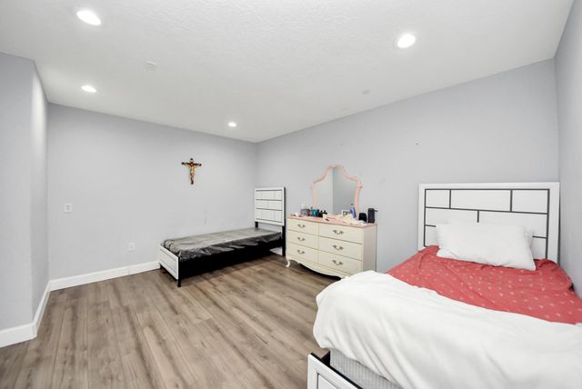 24267 W Oak Drive, Porter, TX 77365
