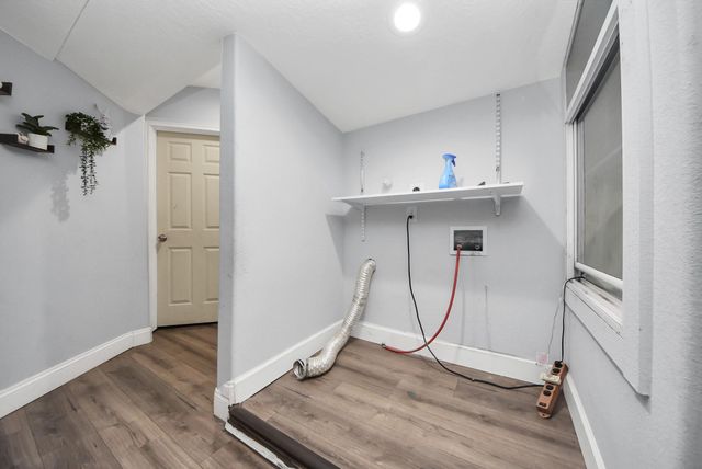 24267 W Oak Drive, Porter, TX 77365