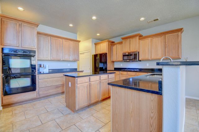 3508 Oasis Springs Road NE, Rio Rancho, NM 87144