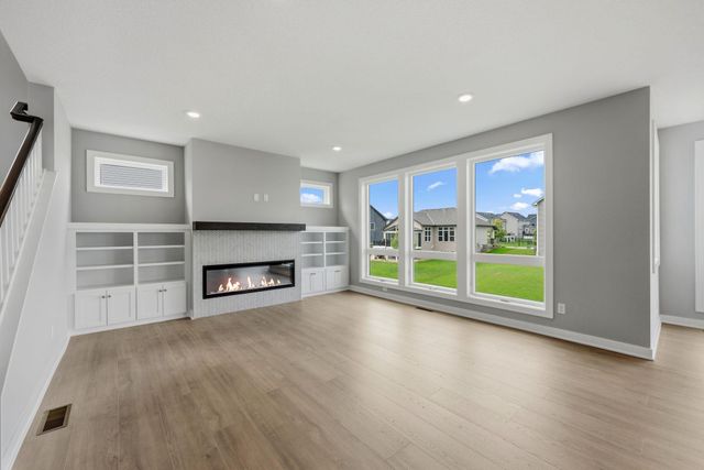 19799 Henning Avenue, Lakeville, MN 55044