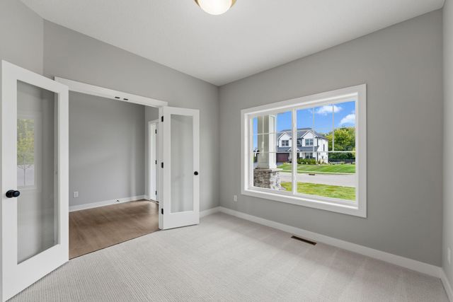 19799 Henning Avenue, Lakeville, MN 55044