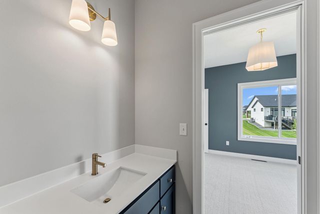 19799 Henning Avenue, Lakeville, MN 55044