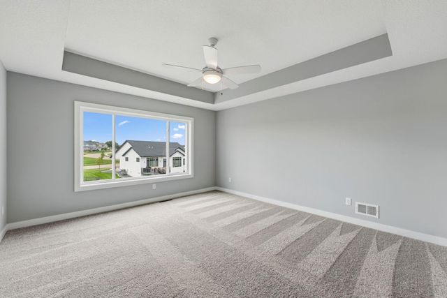 19799 Henning Avenue, Lakeville, MN 55044