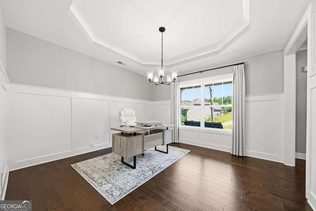 60 NE Grand Georgian Court NE, Cartersville, GA 30121
