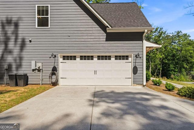 60 NE Grand Georgian Court NE, Cartersville, GA 30121