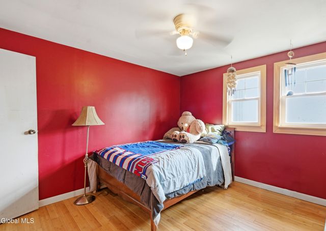 191 Redmond Road, Moreau, NY 12831