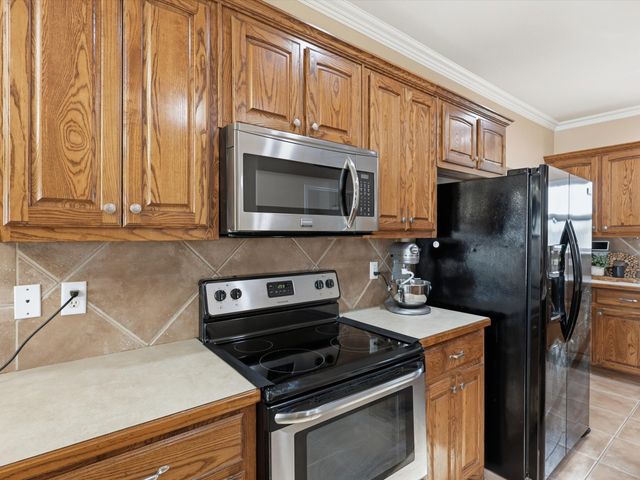 117 Dustin Drive, Fate, TX 75189