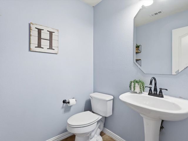 117 Dustin Drive, Fate, TX 75189