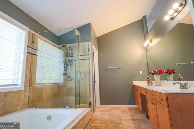 822 Madison View Lane, Lawrenceville, GA 30045