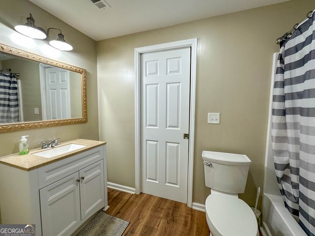 822 Madison View Lane, Lawrenceville, GA 30045