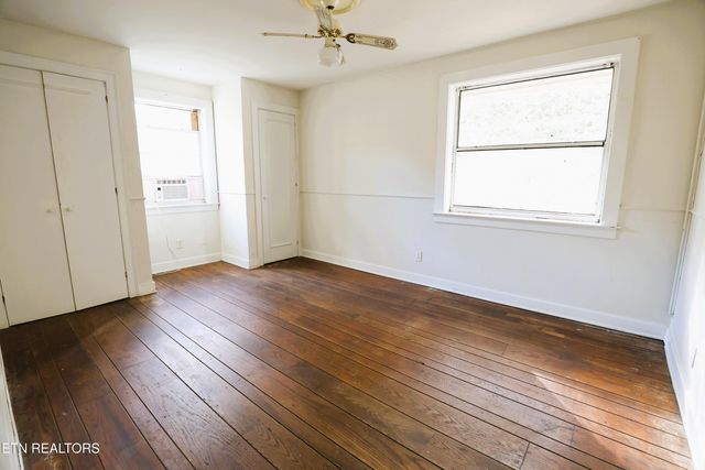 2353 Quiet Side Lane, Knoxville, TN 37920