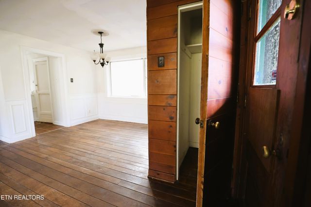 2353 Quiet Side Lane, Knoxville, TN 37920