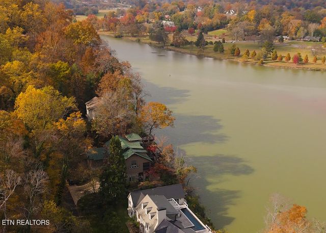 2353 Quiet Side Lane, Knoxville, TN 37920