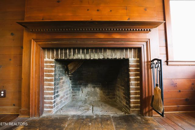 2353 Quiet Side Lane, Knoxville, TN 37920