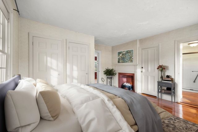 27 Old State Road, Epping, NH 03042