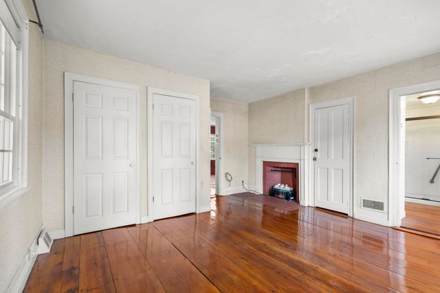 27 Old State Road, Epping, NH 03042