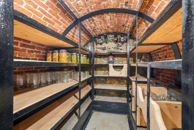 27 Old State Road, Epping, NH 03042