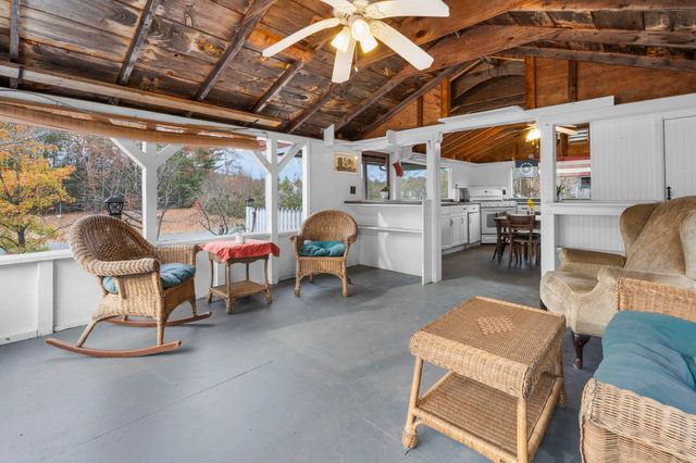 27 Old State Road, Epping, NH 03042