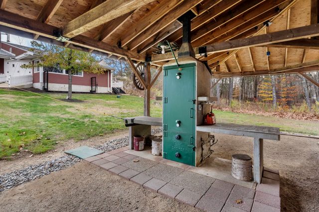 27 Old State Road, Epping, NH 03042