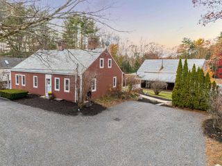 27 Old State Road, Epping, NH 03042
