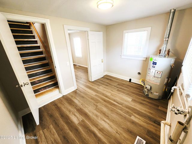 3533 Kahlert Ave, Louisville, KY 40215