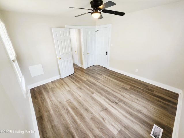 3533 Kahlert Ave, Louisville, KY 40215