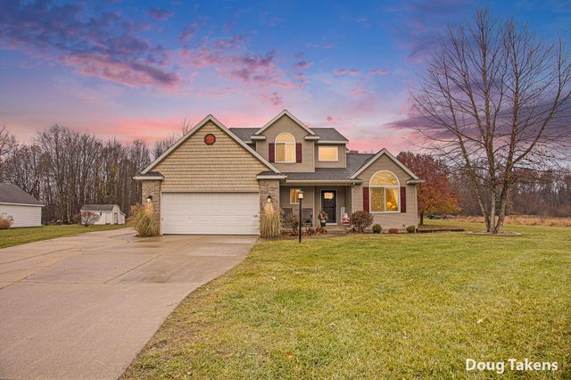 8331 Prairie View Lane SE, Alto, MI 49302