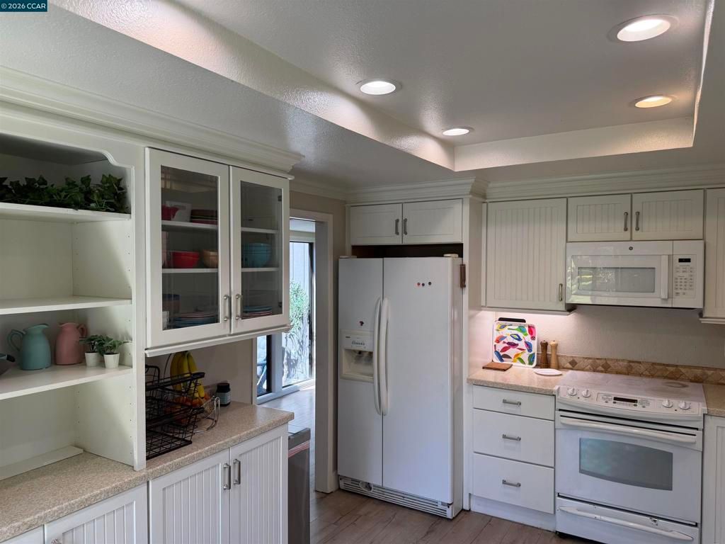 Image 23 of property listing at 2017 W Rancho Verde Cir, Danville, CA 94526