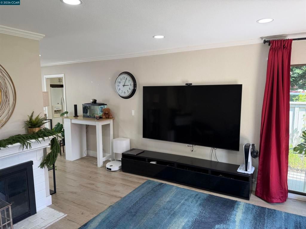 Image 31 of property listing at 2017 W Rancho Verde Cir, Danville, CA 94526