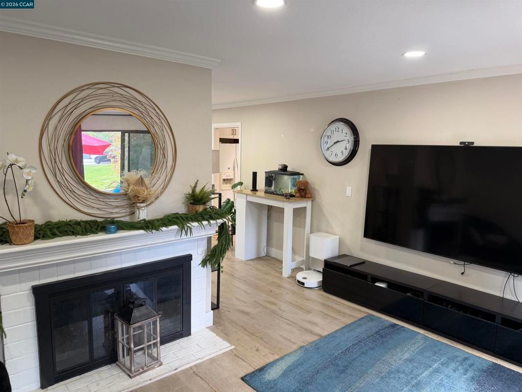 Image 76 of property listing at 2017 W Rancho Verde Cir, Danville, CA 94526