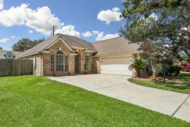1929 Florida Drive, Seabrook, TX 77586