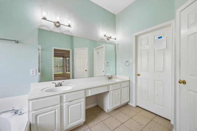 1929 Florida Drive, Seabrook, TX 77586