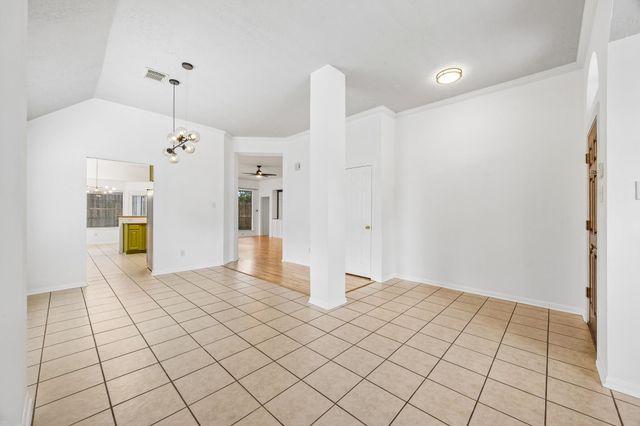 1929 Florida Drive, Seabrook, TX 77586