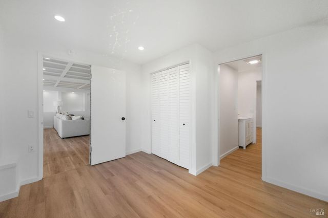 194 Maestro Rd, Novato, CA 94947