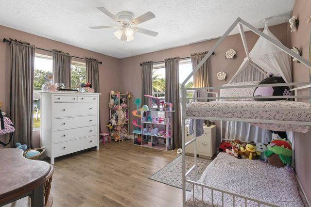 8205 Arrowhead Lane, Houston, TX 77075