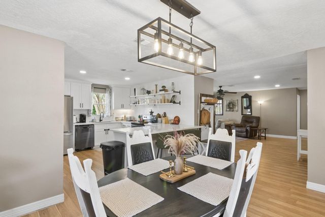 8205 Arrowhead Lane, Houston, TX 77075