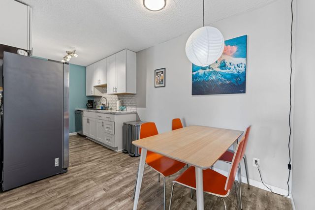 2610 Garfield Avenue 310, Minneapolis, MN 55408