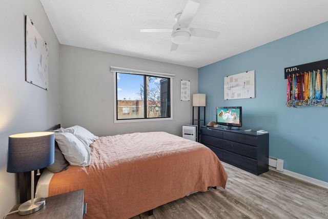 2610 Garfield Avenue 310, Minneapolis, MN 55408