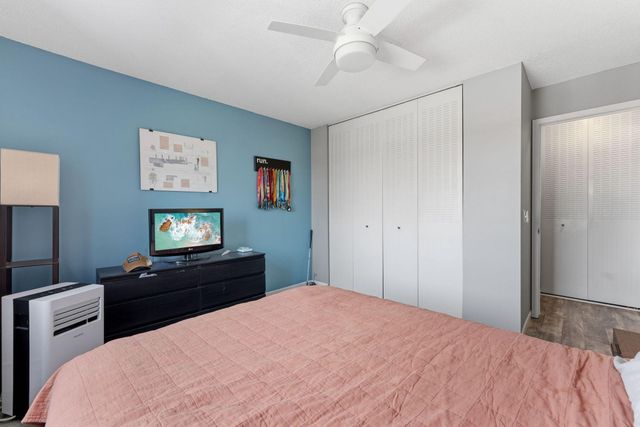 2610 Garfield Avenue 310, Minneapolis, MN 55408