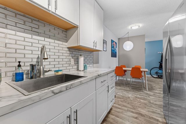 2610 Garfield Avenue 310, Minneapolis, MN 55408