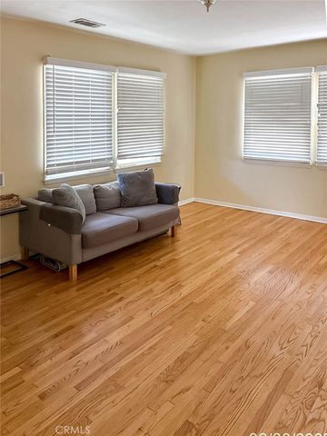 826 N Orange, Orange, CA 92867