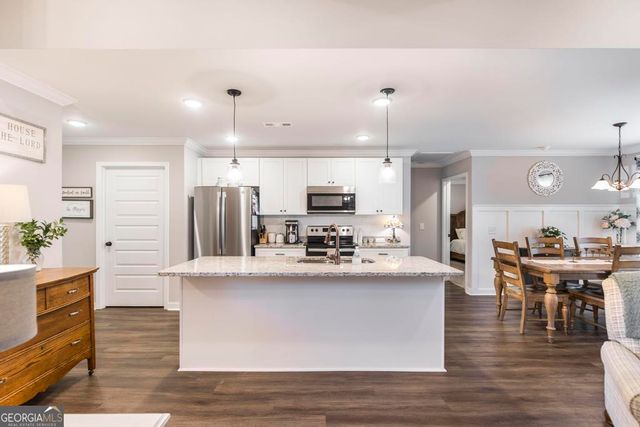 203 Hedge Row, Dublin, GA 31021
