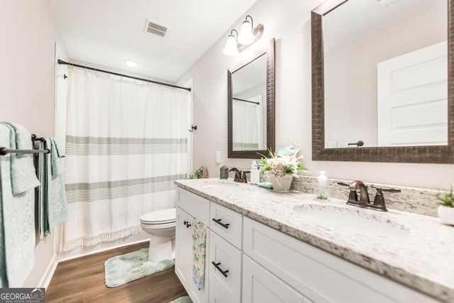 203 Hedge Row, Dublin, GA 31021