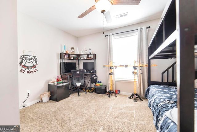 203 Hedge Row, Dublin, GA 31021
