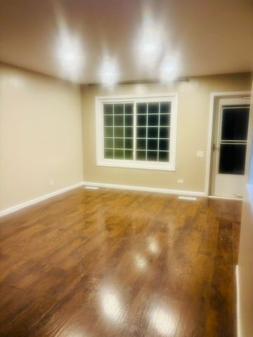 1576 Normantown Road 405, Naperville, IL 60564