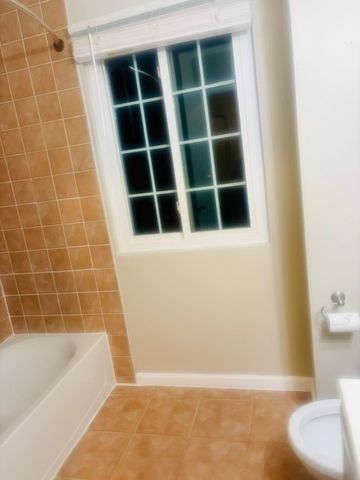 1576 Normantown Road 405, Naperville, IL 60564