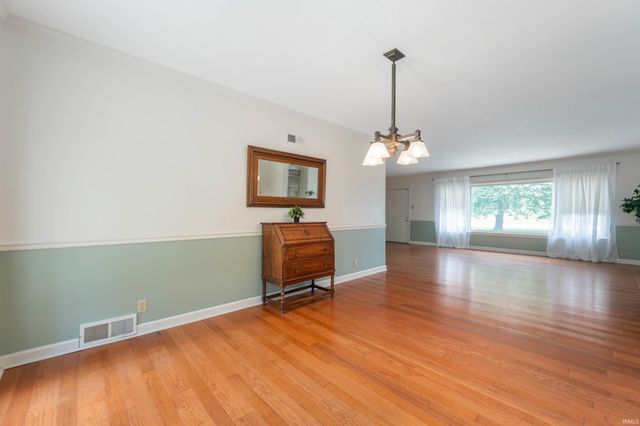 4005 S Memorial Drive, New Castle, IN 47362