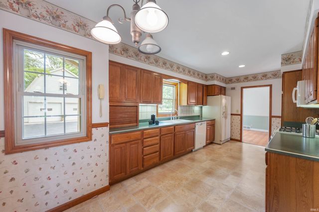 4005 S Memorial Drive, New Castle, IN 47362